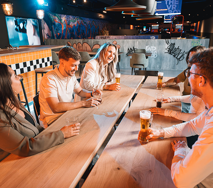 ETEN, DRINKEN EN NA-BORRELEN OP LOCATIE